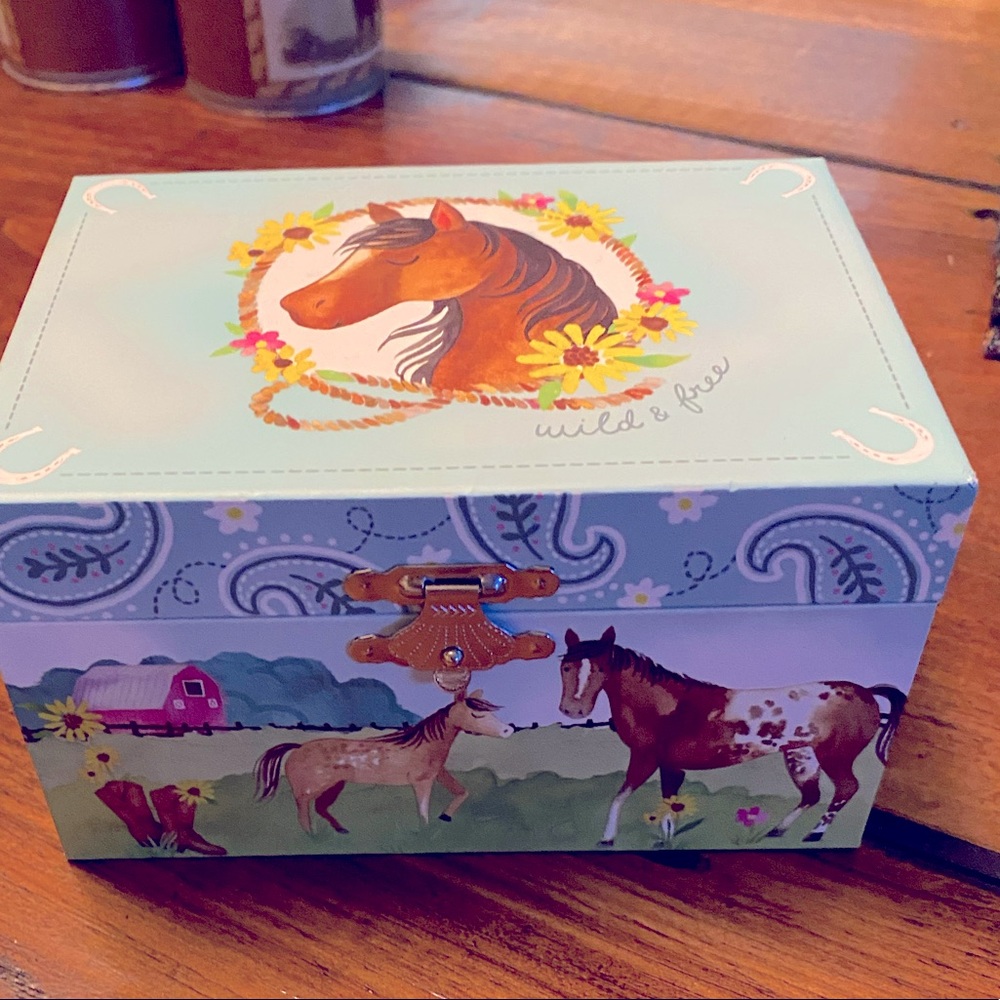 Horse jewelry box